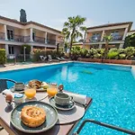 Brin D'azur - Tropez Hotel