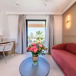 Brin D'azur - Tropez Hotel 4*