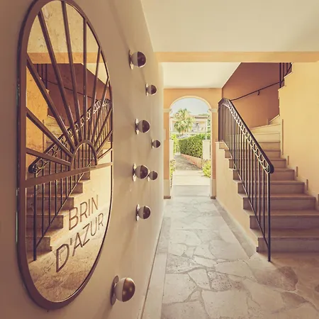 Готель Brin D'azur - Tropez
