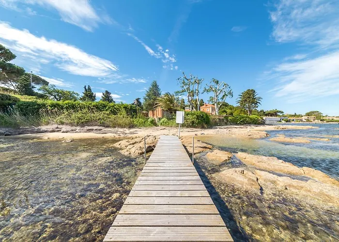 Hotel Brin D'azur - Tropez 4*