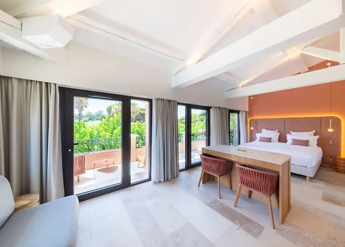 Brin D'azur - Tropez Hotel 4*