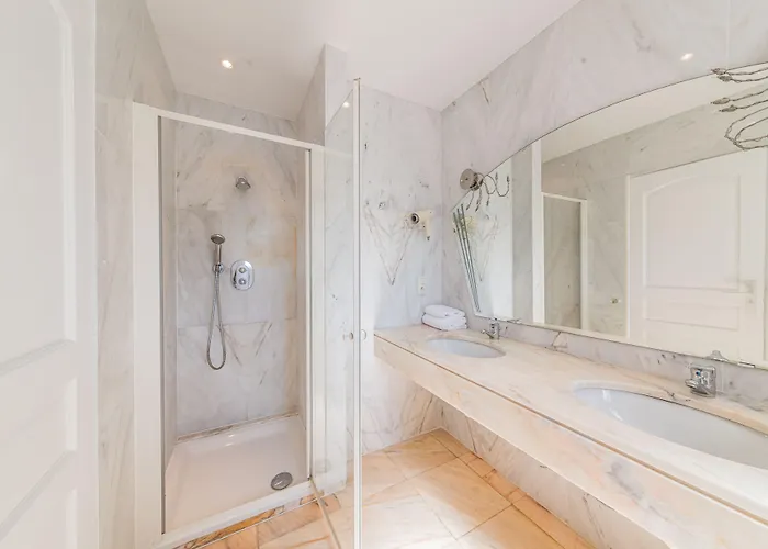 Hotel Brin D'azur - Tropez Saint-Tropez