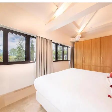 Brin D'azur - Tropez Отель 4*