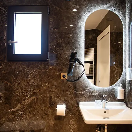 Hotel Brin D'azur - Tropez 4*