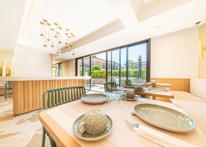 Brin D'azur - Tropez Hotel 4*