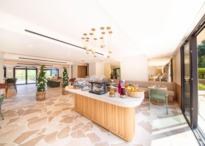 Hotel Brin D'azur - Tropez Saint-Tropez